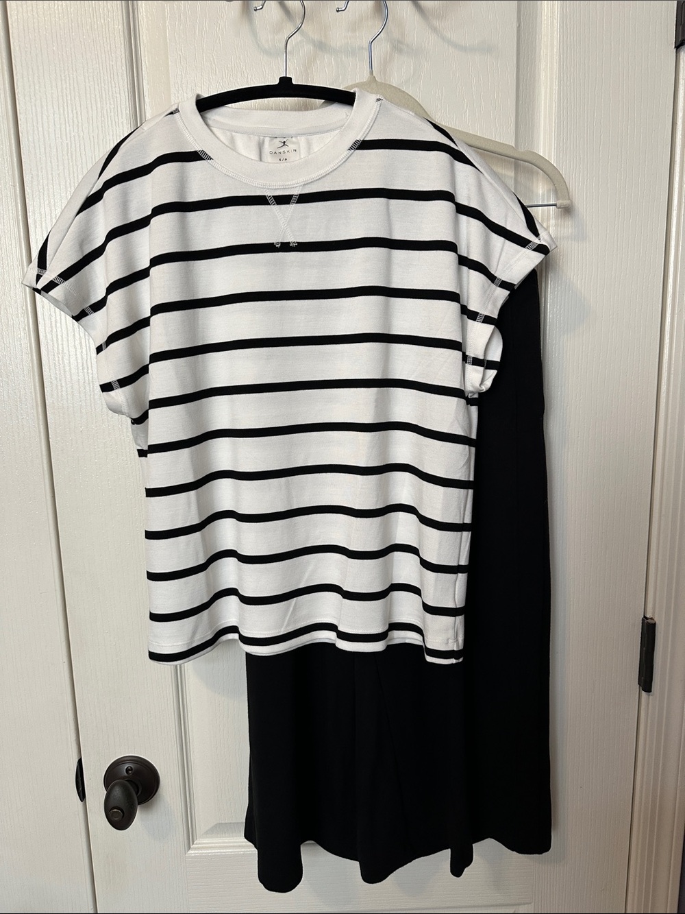 Danskin Black & White Striped Short Sleeve Tee @ Capri Pant Set (worn once)
